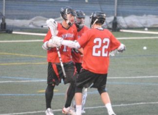 Hingham ends 16-year drought, rolls past Duxbury