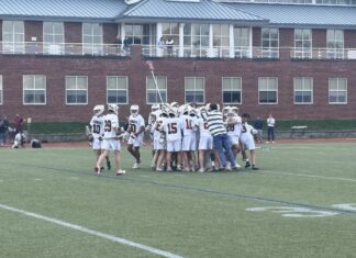 Governor’s Academy 14, (1) Belmont Hill 10 – Govs stun Sextants to shake up ISL